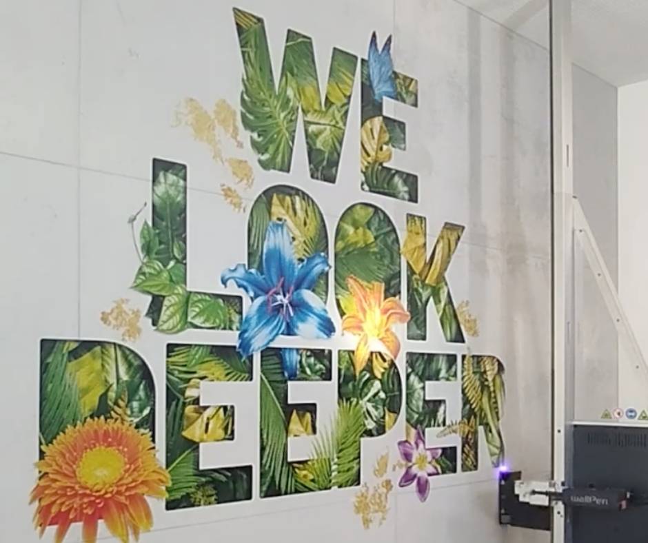 Digitaler Wanddruck: Motiv wird direkt auf die Wand gedruckt